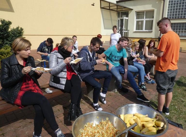 Wasilków: Sezon grillowy otwarty - integracja w OSiW