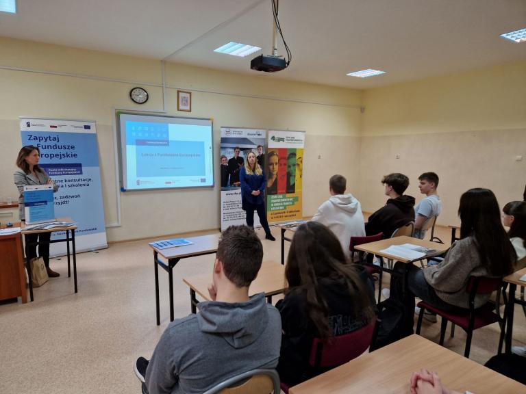 Światowy Tydzień Przedsiębiorczości z Młodzieżowym Centrum Kariery w Bełchatowie