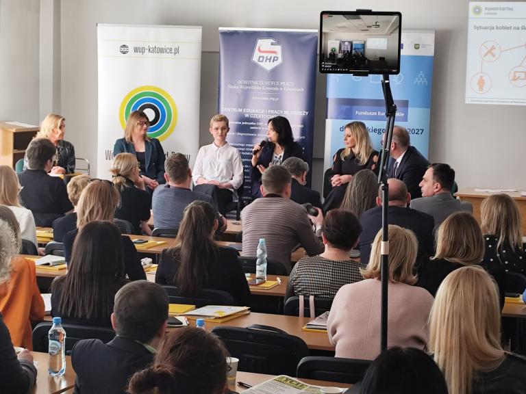 Konferencja „Kobiety na rynku pracy w edukacji i biznesie”
