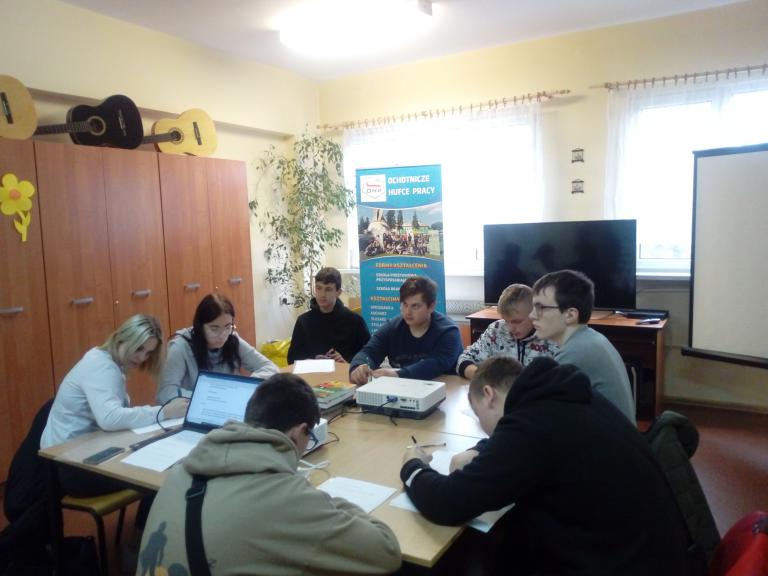 Realizacja projektu „Sukces zaczyna się od grosza” w 11-19 Hufcu Pracy w Słupsku 
