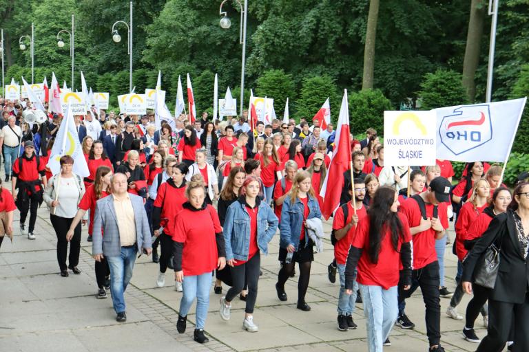 XXX Pielgrzymka Ochotniczych Hufców Pracy na Jasną Górę za nami [ZDJĘCIA]