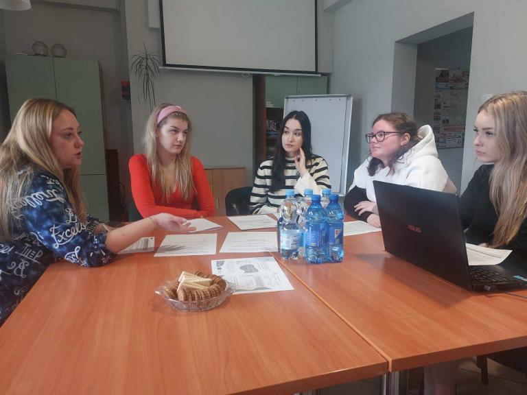 Ruszamy z projektem EKS „Twój włos, mój uśmiech”.