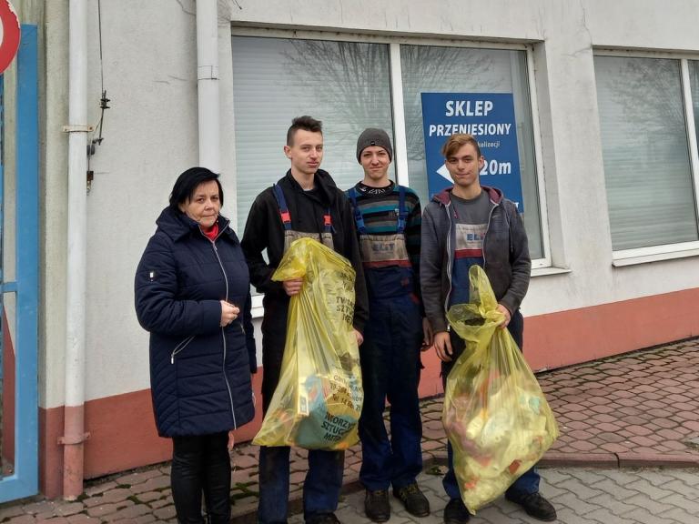 Ekologiczny początek roku w dębickim Hufcu