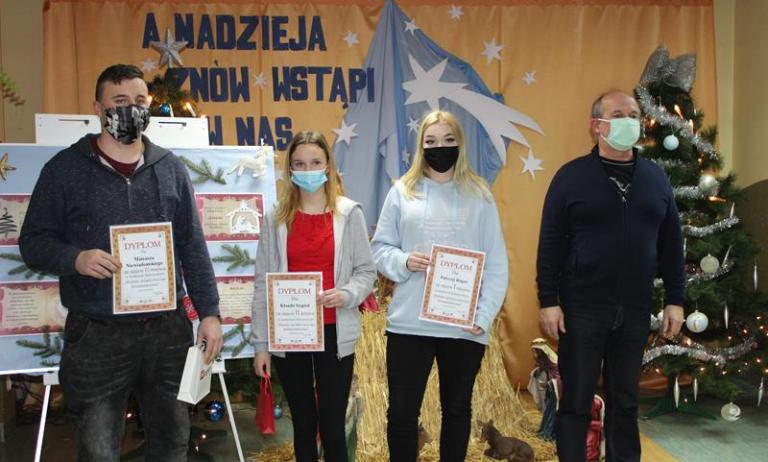 BOŻONARODZENIOWY KONKURS ŚWIĄTECZNY W 13-2 OŚRODKU SZKOLENIA I WYCHOWANIA W JĘDRZEJOWIE