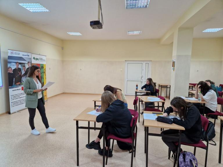 Trening komunikacji interpersonalnej w ramach programu „Życie jest przede mną”
