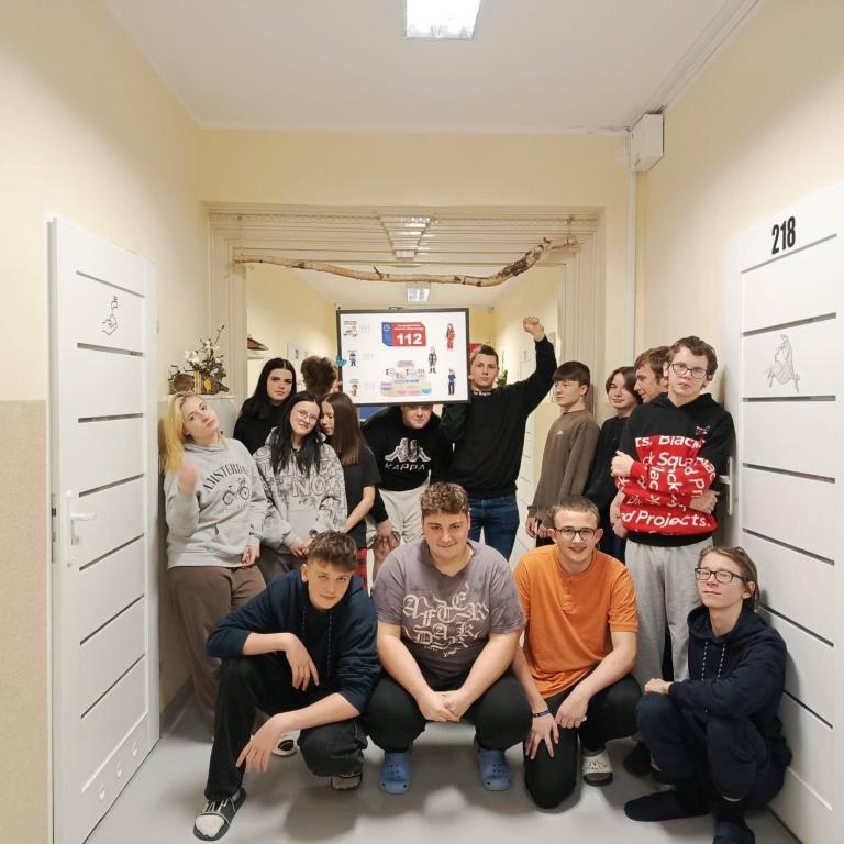 Warsztaty dla młodzieży OSiW OHP Mysłakowice z okazji Dnia Numeru Alarmowego 112! 