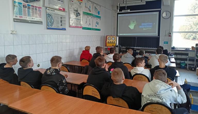 HP 5-8 Radomsko: „Stop depresji!” – zajęcia profilaktyczne dla uczestników hufca
