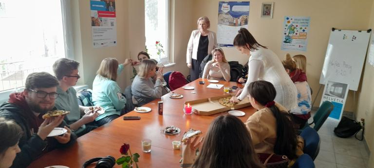 Dzień Kobiet w Hufcu Pracy w Wieruszowie  