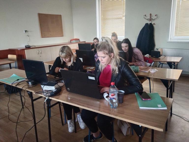 Aktywizacja poprzez szkolenia