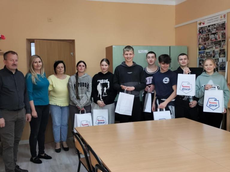 Konkurs wiedzy historycznej i Zawody Sportowo – Obronne w Dębicy