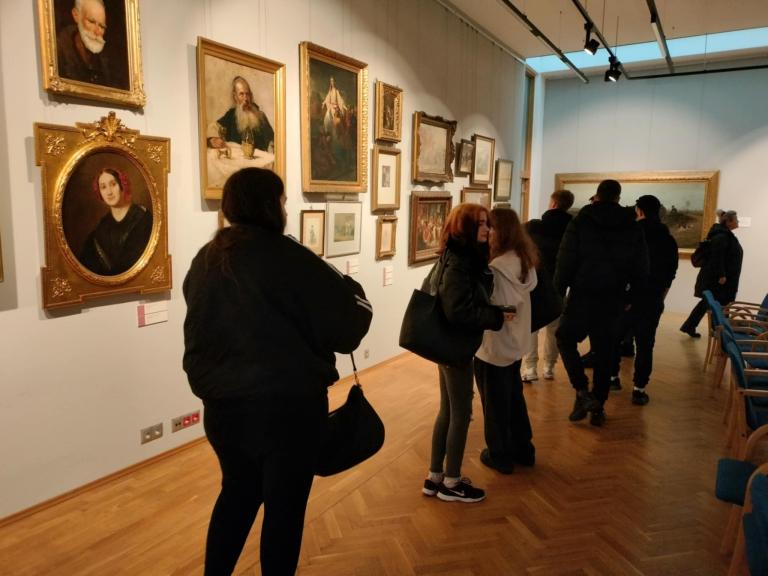 Młodzież opolskiego Hufca poznaje twórczość Olgi Boznańskiej
