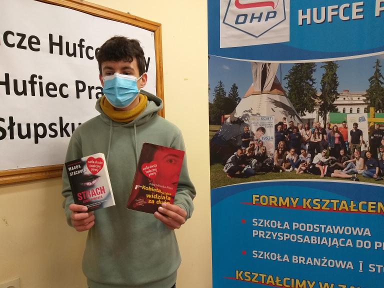 „Książkomaniacy” z 11-19 Hufca Pracy dla WOŚP