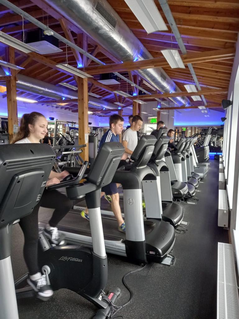 Zajęcia sportowe na siłowni w Kościanie