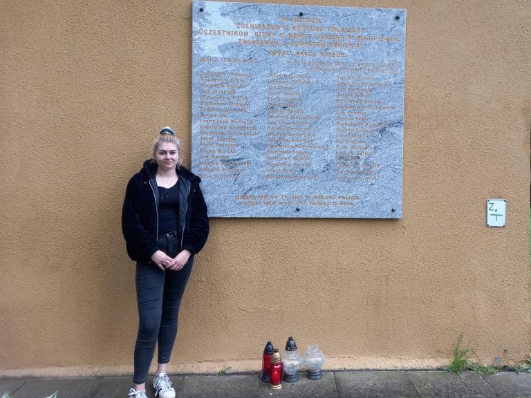 Hołd poległym pod Monte Cassino z rejonu dębickiego  