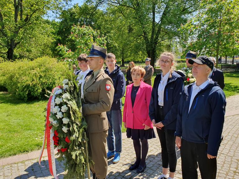 11 maja 2023 r odbyły się obchody przed pomnikiem Bitwy o Monte Cassino