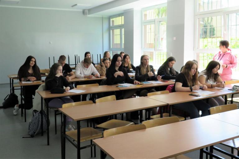 Uczymy i wychowujemy – zajęcia profilaktyczne z Hufcem Pracy w Turku