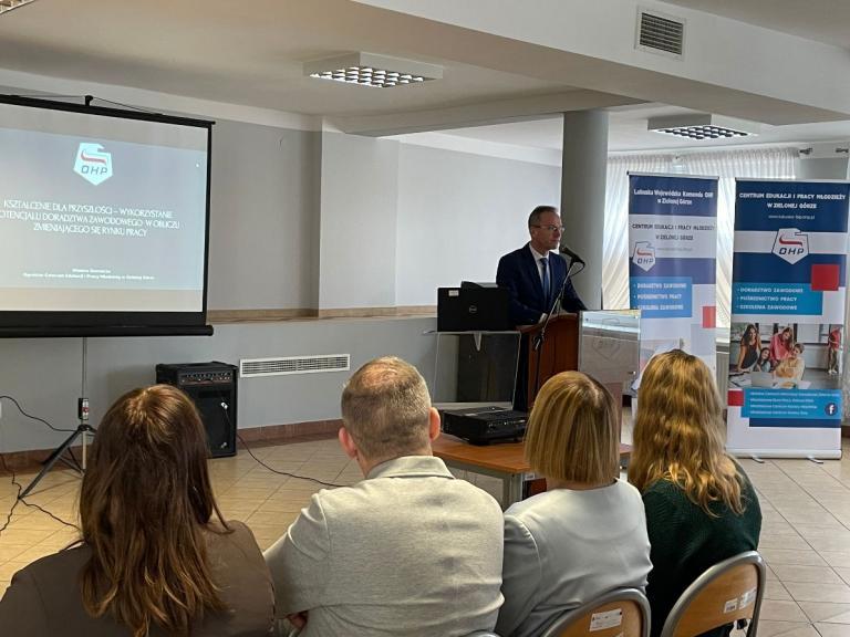 Kształcenie dla przyszłości - relacja z konferencji 
