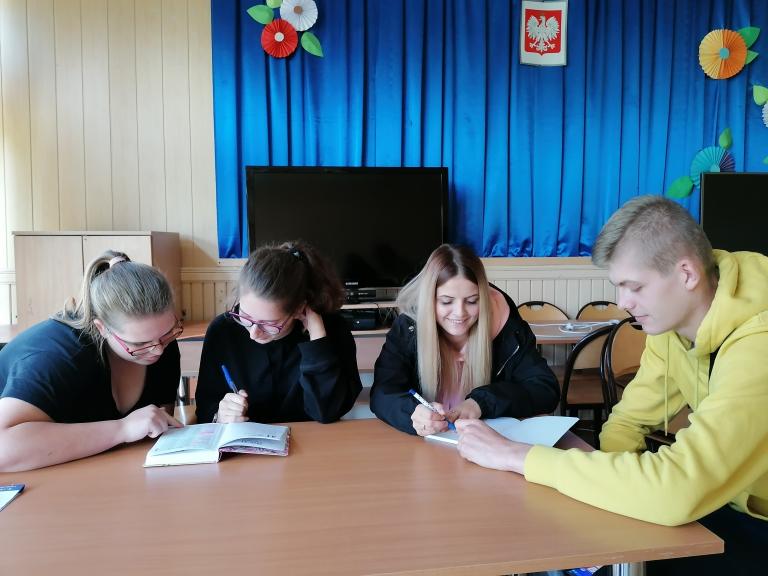 Spotkanie Rady Młodzieży w 11-23 Hufcu Pracy w Słupsku