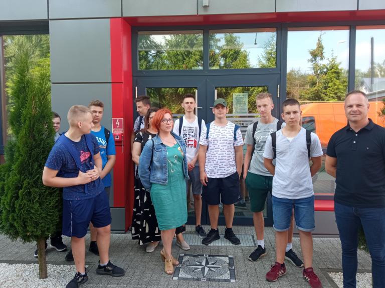 Zgłębiamy tajniki zawodu ślusarz
