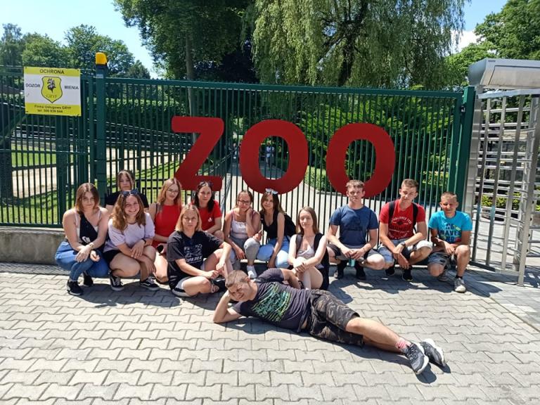 Młodzież z Limanowej z wizytą w ZOO