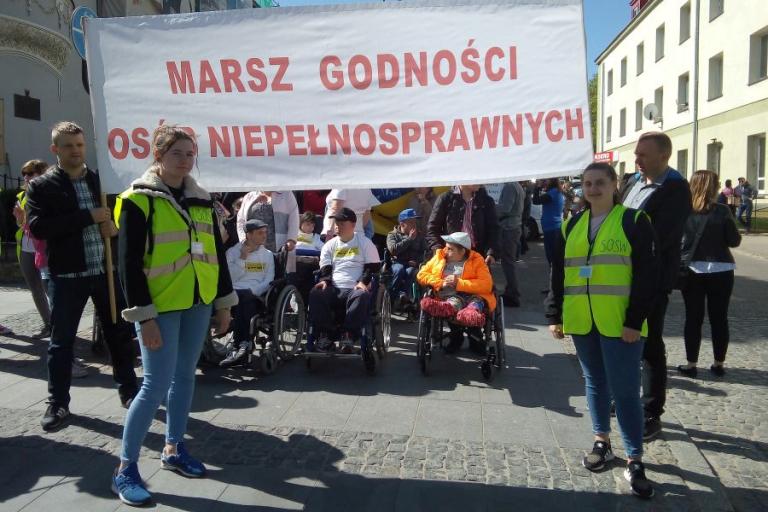 Białystok: XVII Marsz Godności Osób Niepełnosprawnych