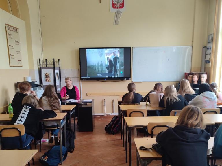 Edukacja historyczna w 9-10 Hufcu Pracy