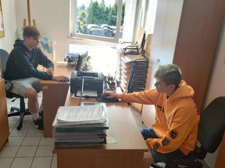 Zajęcia motywacyjne dla młodzieży w 9-8 Hufcu Pracy w Sanoku