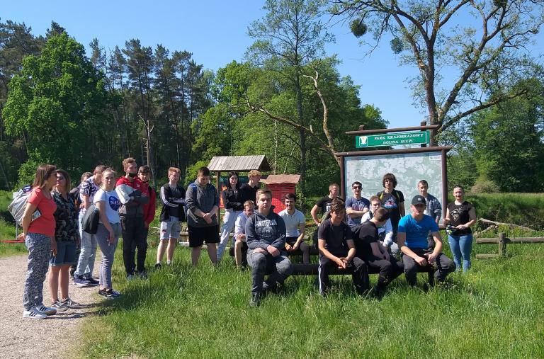 Festyn sportowo-rekreacyjny w 11-19 Hufcu Pracy w Słupsku