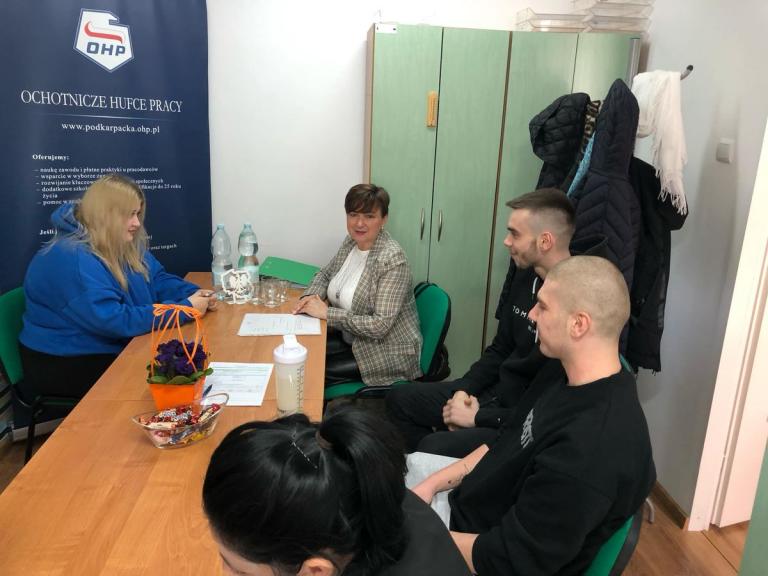 Rekrutacja na Kurs Operatora Koparko-Ładowarki Kl. III w Przemyślu