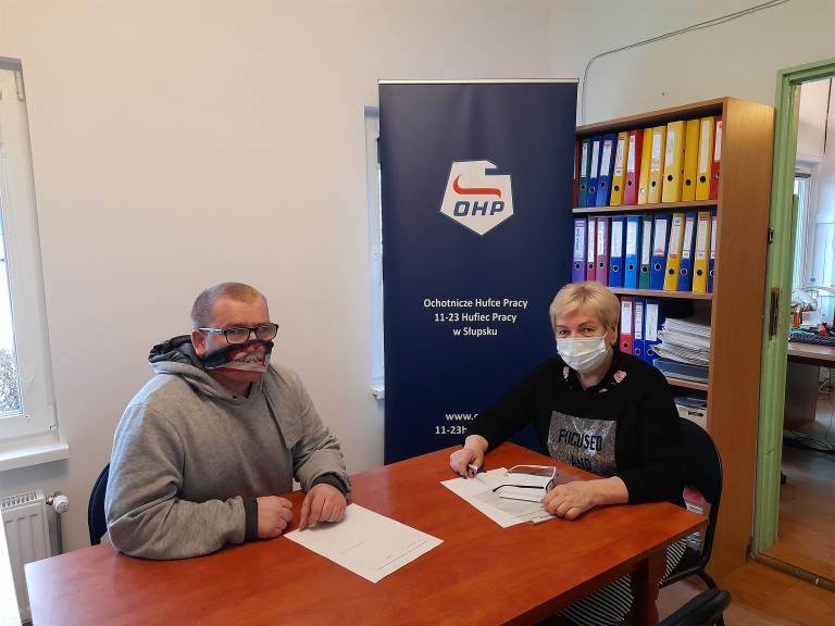 Spotkanie z absolwentami w 11-23 Hufcu Pracy w Słupsku