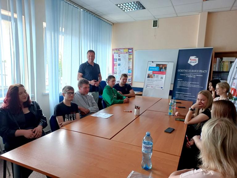 Zajęcia z psychologiem w Tarnobrzegu w ramach projektu „Aktywni górą”