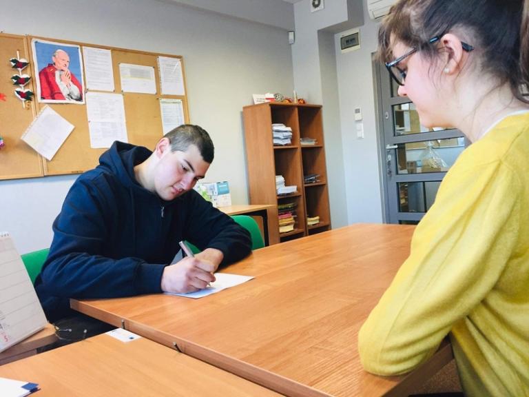 WIZYTA NASZEGO ABSOLWENTA W SKARŻYSKIM HUFCU