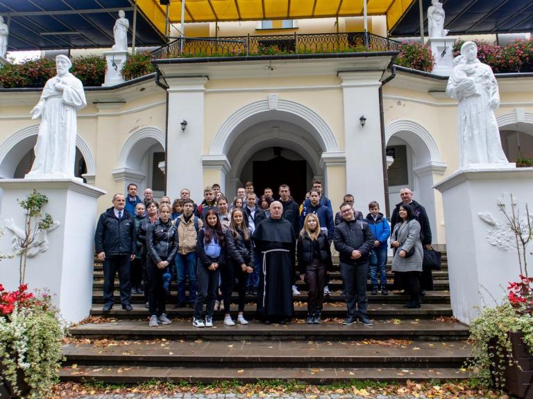 Inauguracja nowego roku szkoleniowego w Sanktuarium Matki Bożej w Kalwarii Pacławskiej 