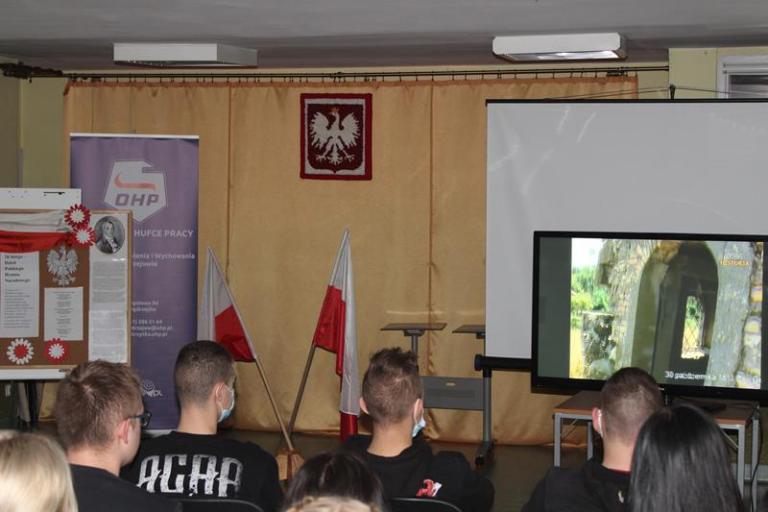 DZIEŃ HYMNU PAŃSTWOWEGO W JĘDRZEJOWIE