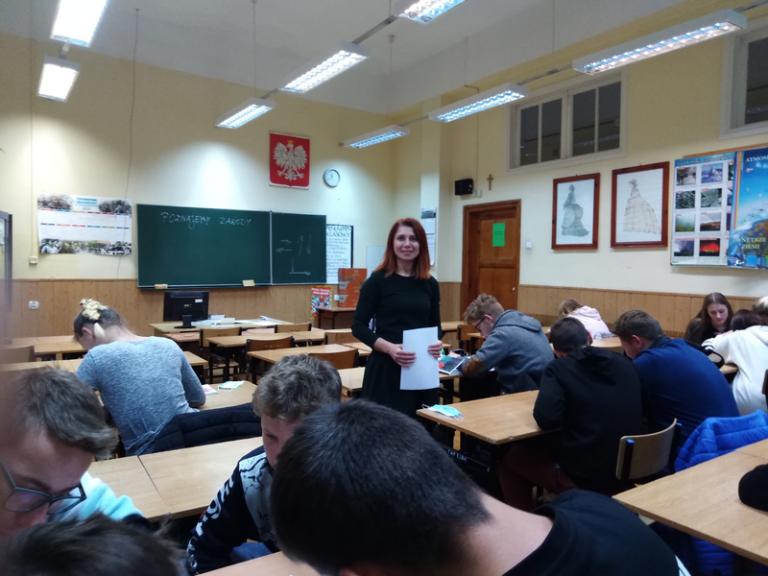 POZNAJEMY ZAWODY