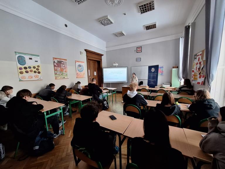 „Elastyczność na rynku pracy” – dlaczego warto być otwartym na zmiany?