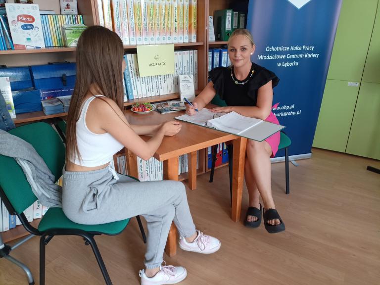 Akcja Lato w MCK Lęborku – wakacyjne oferty pracy