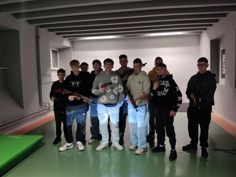 Szkolenie obronne w 9-9 Hufcu Pracy w Krośnie