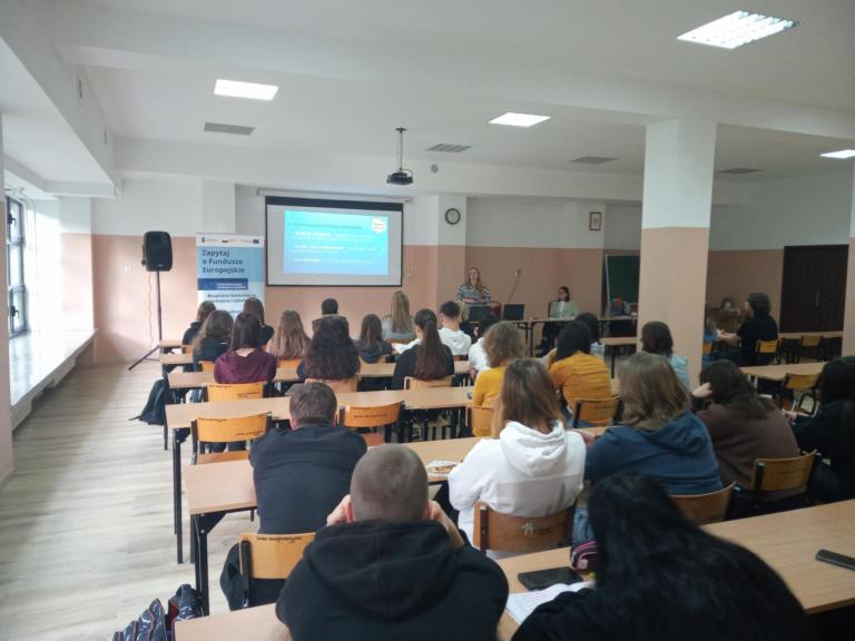 MCK Bełchatów: Edukacja ekonomiczna w praktyce