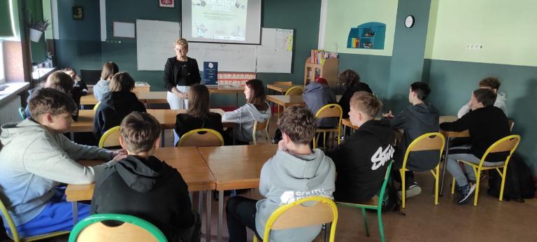 Zaplanuj karierę z Ochotniczymi Hufcami Pracy.