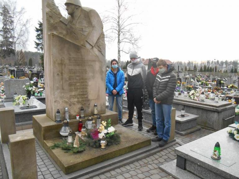 STROIKI PAMIĘCI ZE STARACHOWIC