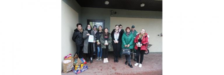 Uczestnicy z Hufca Pracy w Turku z wizytą w schronisku