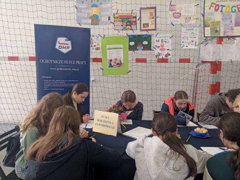 XVI Powiatowe Targi Edukacyjne w Łańcucie