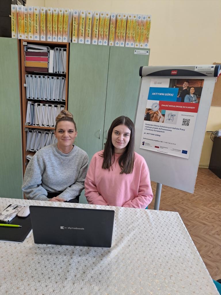 W Hufcu Pracy w Ziębicach systematycznie odbywają się zajęcia z wychowawcą aktywizujące do udziału w projekcie „Aktywni górą!”