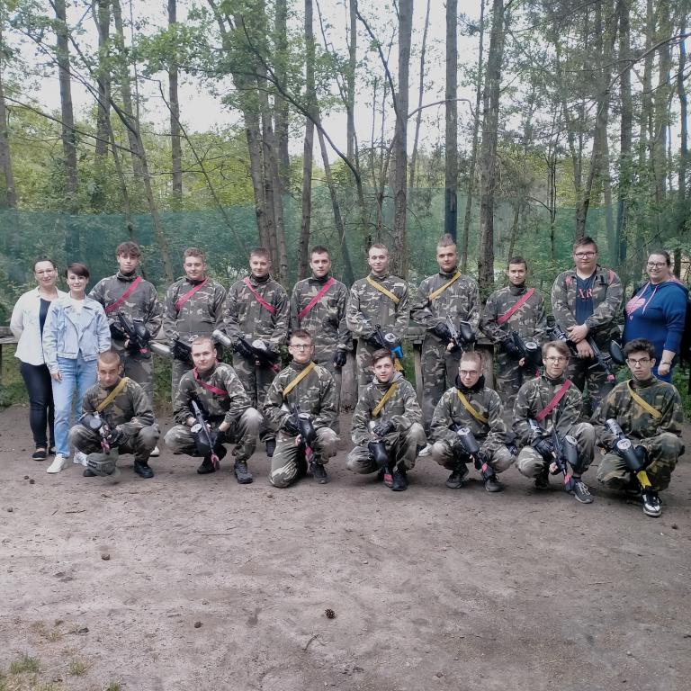 Wyjazd na paintball uczestników wolsztyńskiego Hufcu Pracy 