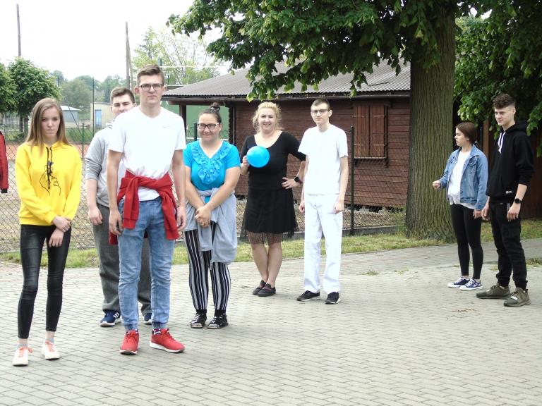 Projekt „Polska w Europie” w ramach Europejskiego Korpusu Solidarności w Szamocinie