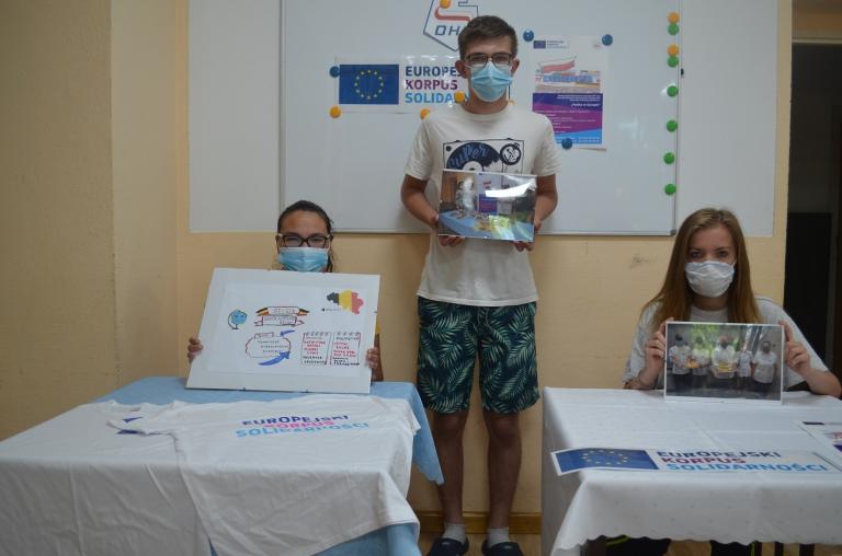 Przygotowania do wystawy projektu „Polska w Europie” w OSiW w Szamocinie