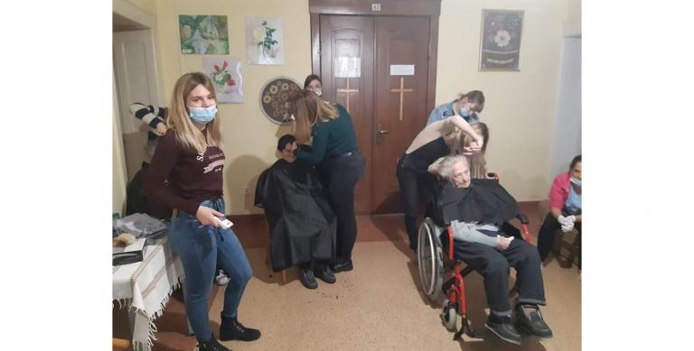 Wrzesińska Rada Młodzieży Hufca Pracy rozkręca akcję „Otwórz serce”