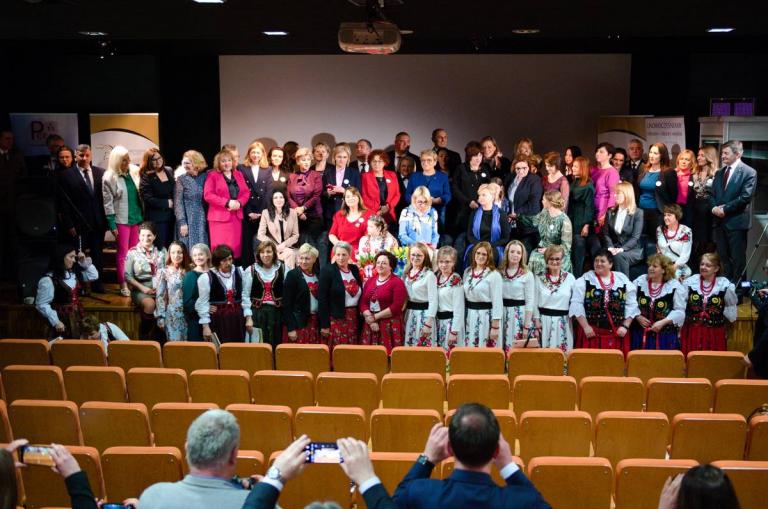 Kobiety Karpat Ukrainie. Konferencja z udziałem wiceminister Małgorzaty Jarosińskiej-Jedynak