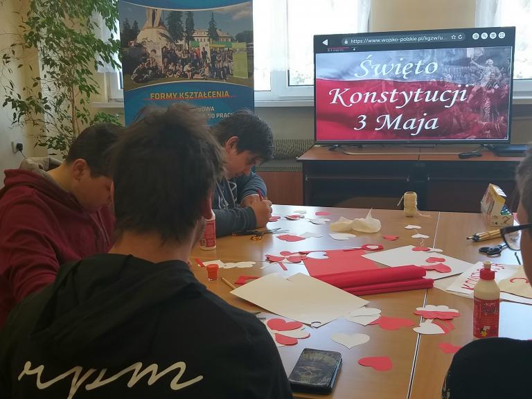 Majowe święta w 11-19 Hufcu Pracy w Słupsku
